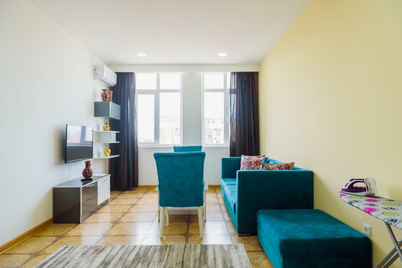 Panorama Baku - 22 Floor Aparthotel ภายนอก รูปภาพ