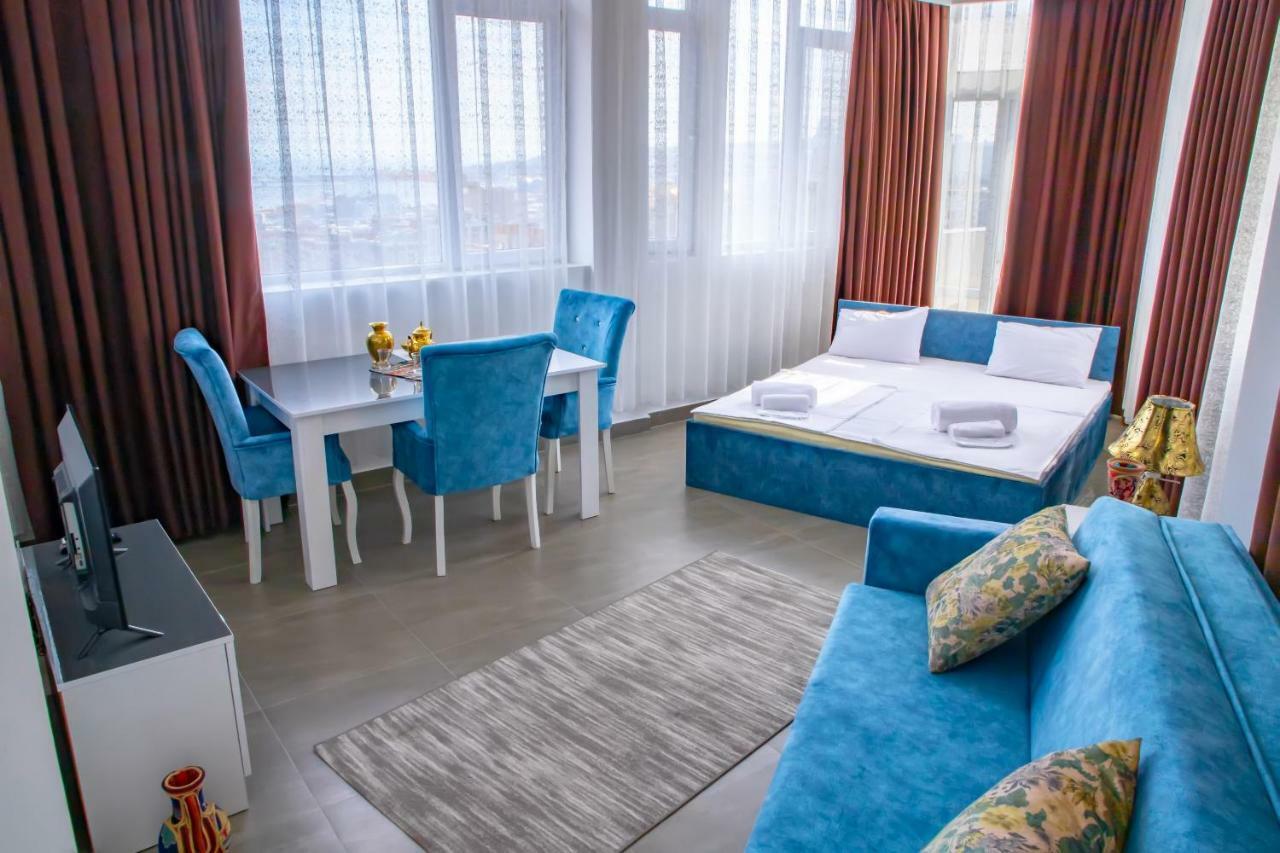Panorama Baku - 22 Floor Aparthotel ภายนอก รูปภาพ